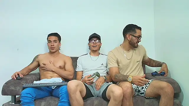 thebadboys05 online show from 9, 1, 2026