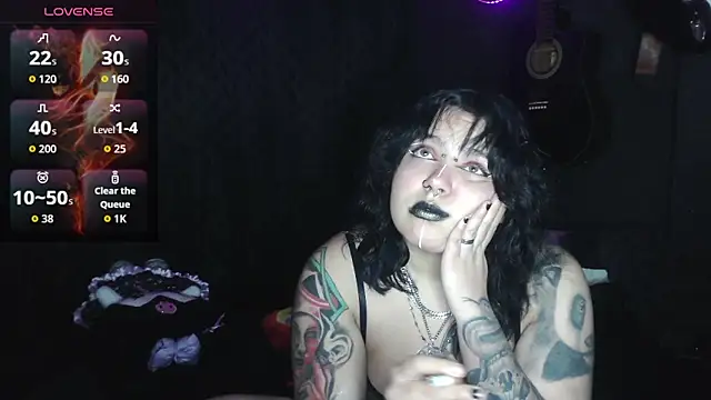 Jessie  wild online show from 7, 11, 2025