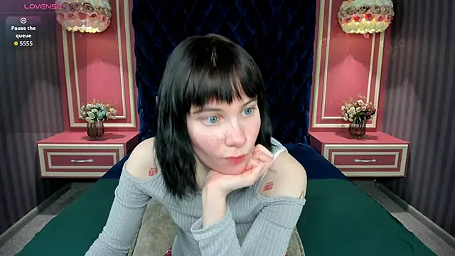 DoseOfDaisy online show from 3, 12, 2025