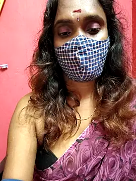 Queen-dhivya online show from 1, 12, 2025