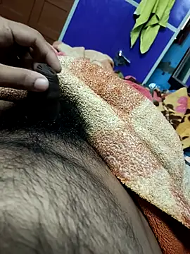 Snapshot of bearslove143 chatting on 12, 11, 2025 bearslove143 online show from 12, 11, 2025