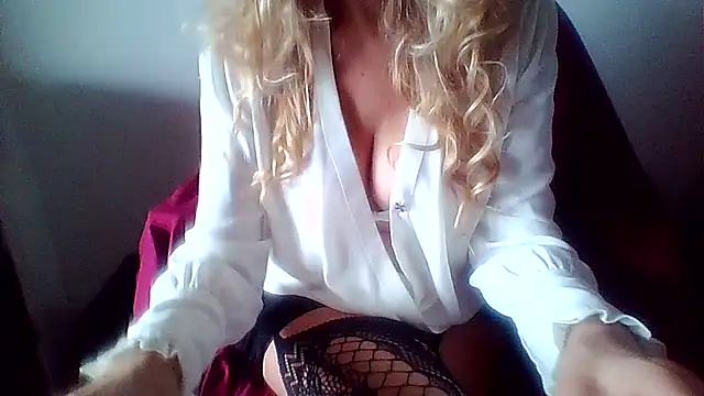 salentinasexy online show from 2, 3, 2026