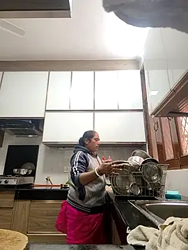 Hot-Sana2 online show from 24, 11, 2025