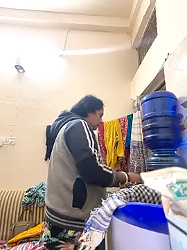 Hot-Sana2 online show from 7, 11, 2025