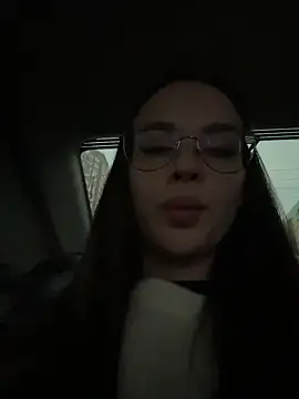 Snapshot of KristiRich chatting on 30, 11, 2025 KristiRich online show from 30, 11, 2025