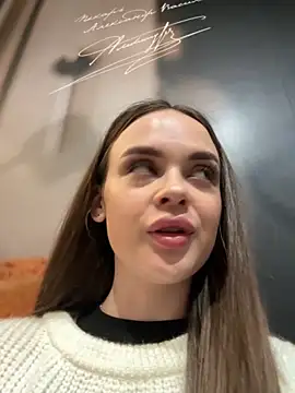 Snapshot of KristiRich chatting on 13, 11, 2025 KristiRich online show from 13, 11, 2025