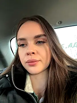 Snapshot of KristiRich chatting on 15, 11, 2025 KristiRich online show from 15, 11, 2025