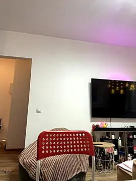 Snapshot of KristiRich chatting on 10, 11, 2025 KristiRich online show from 10, 11, 2025