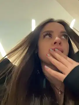 Snapshot of KristiRich chatting on 26, 11, 2025 KristiRich online show from 26, 11, 2025