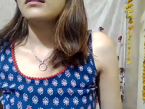 maira 33 online show from 9, 11, 2025