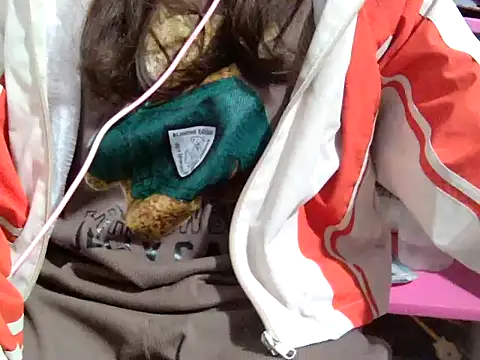 LunoChucki online show from 4, 3, 2026