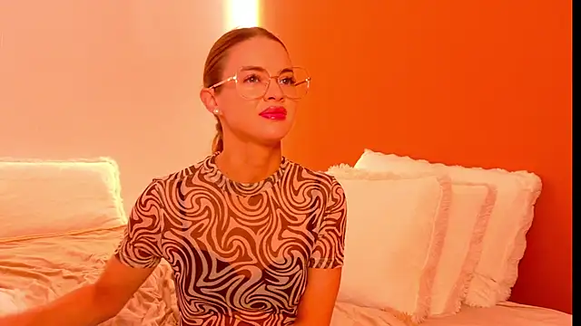 Mirra  online show from 7, 1, 2026