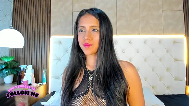 Camiila rosse online show from 13, 1, 2026