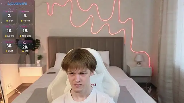 Fakeangel87 online show from 5, 11, 2025