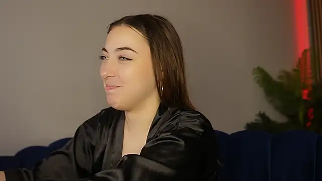 aaylinn x online show from 25, 11, 2025