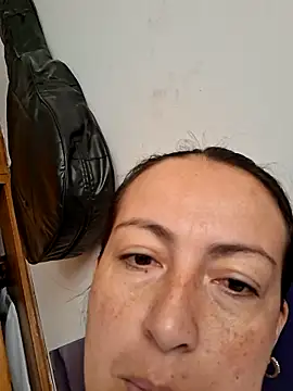 Lauryn Jones online show from 24, 5, 2026