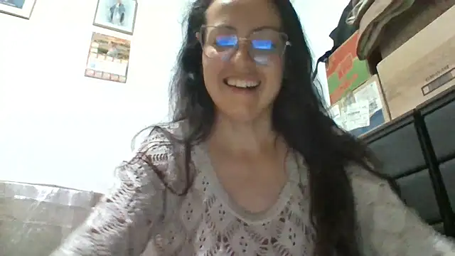 Lauryn Jones online show from 26, 3, 2026