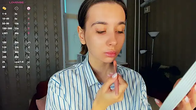 JacalynSchreiber online show from 21, 11, 2025