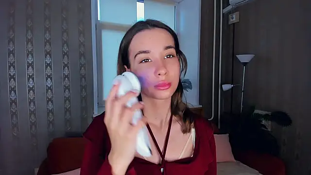 JacalynSchreiber online show from 13, 11, 2025