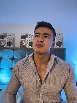 Chris Clarck online show from 6, 2, 2026