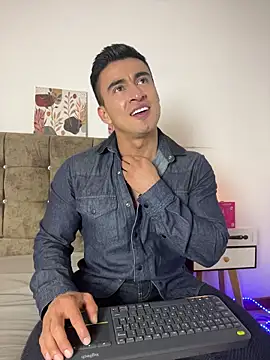 Chris Clarck online show from 8, 1, 2026