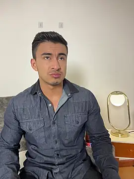 Chris Clarck online show from 16, 11, 2025