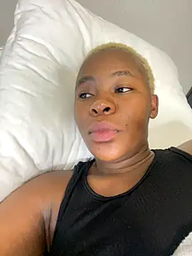 MiyaXo2 online show from 18, 11, 2025