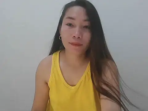 Wild hot Lyn online show from 28, 11, 2025