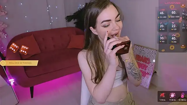 AmyLune online show from 15, 1, 2026