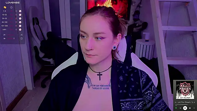 RetroMarie online show from 8, 11, 2025