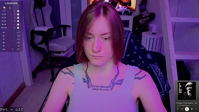 RetroMarie online show from 12, 11, 2025