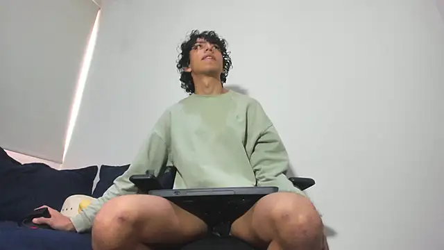 saint dark online show from 2, 12, 2025