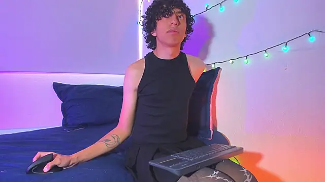 saint dark online show from 16, 12, 2025