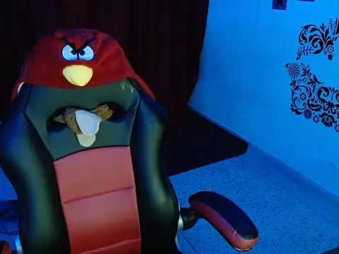 YIYI84 online show from 15, 11, 2025