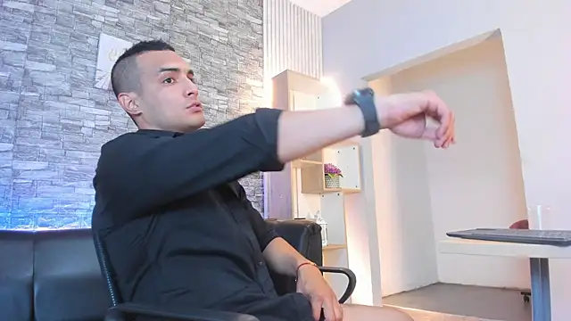 blaze phoenix online show from 3, 11, 2025