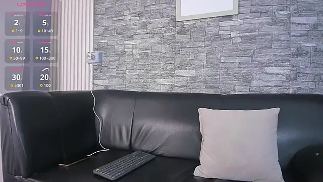 blaze phoenix online show from 23, 11, 2025