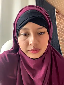 Melek Seraya online show from 16, 11, 2025