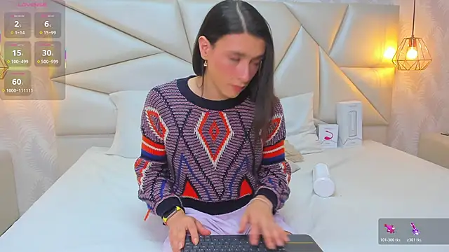 laurettedela rouse online show from 1, 11, 2025