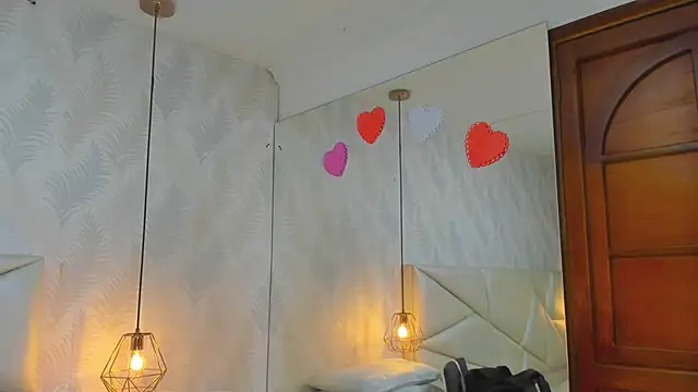 laurettedela rouse online show from 20, 11, 2025