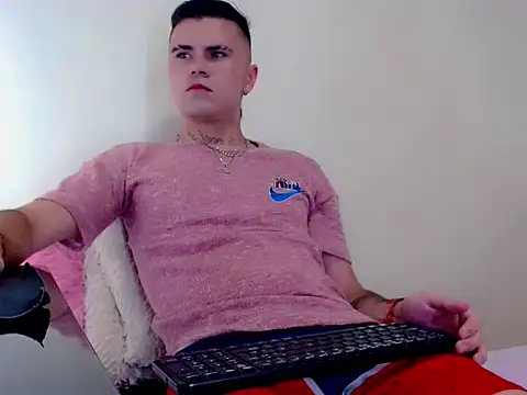 Sebastian Loaiza online show from 28, 11, 2025