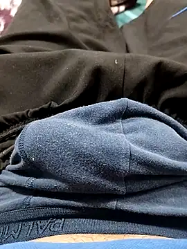 Elpichulotote20 online show from 17, 3, 2026