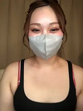 reika33 online show from 2, 11, 2025