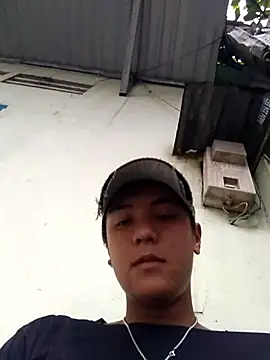 Snapshot of congcuto123455 chatting on 13, 11, 2025 congcuto123455 online show from 13, 11, 2025