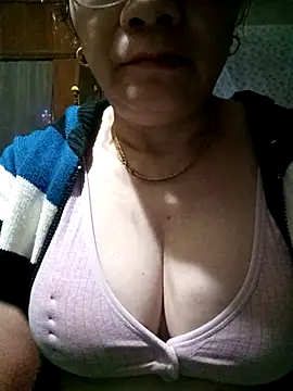 small-house123 online show from 18, 2, 2026