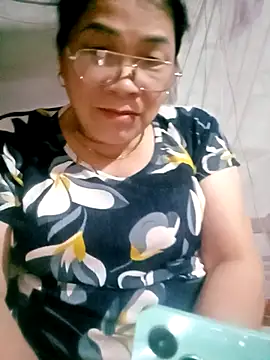 small-house123 online show from 6, 11, 2025