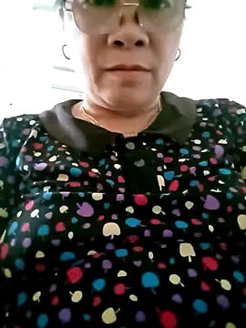 small-house123 online show from 8, 11, 2025