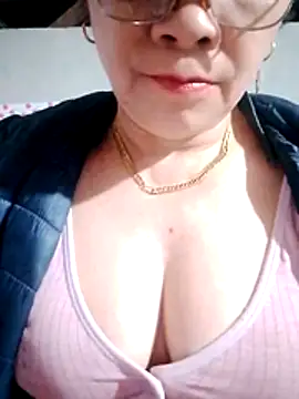 small-house123 online show from 18, 1, 2026