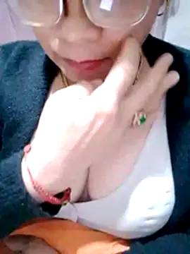 small-house123 online show from 19, 12, 2025