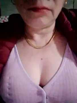 small-house123 online show from 11, 2, 2026