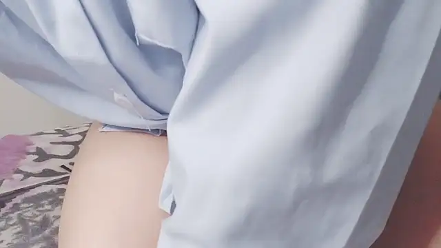 Sunny-Aurora online show from 5, 11, 2025